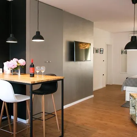 Apartament Pretty Little Thing Called Biska