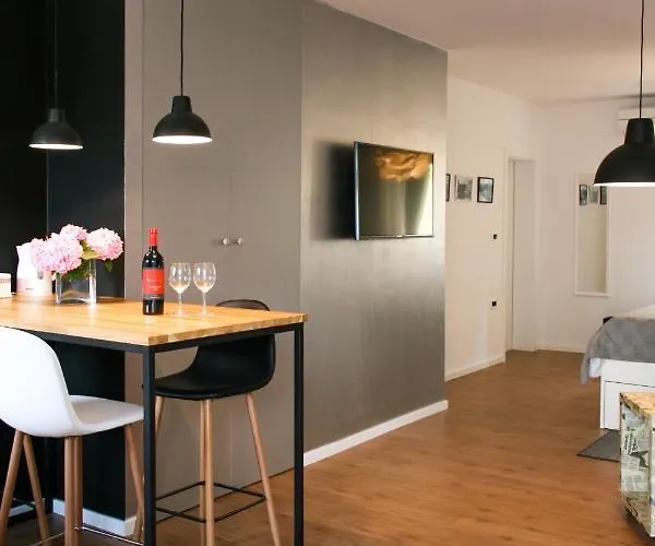 Apartman Pretty Little Thing Called Biska