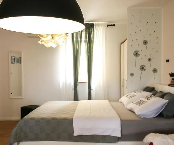 Pretty Little Thing Called Biska * 풀라