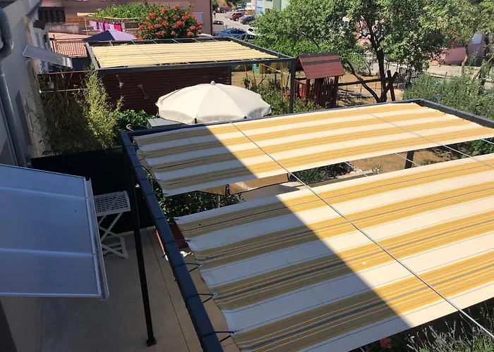 Pretty Little Thing Called Biska * 풀라