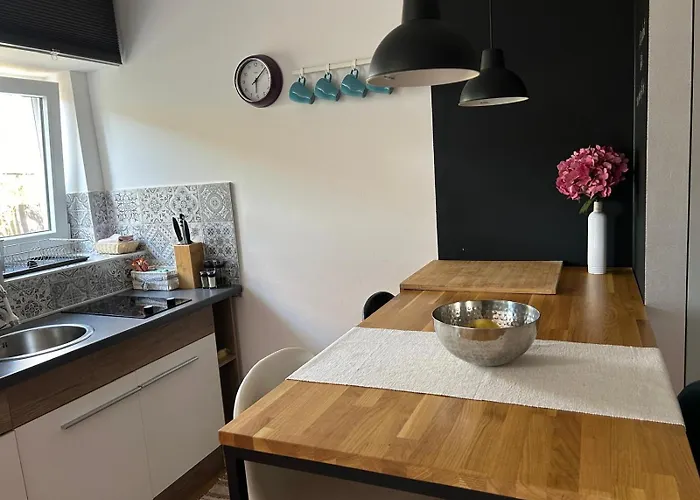 Pretty Little Thing Called Biska Apartman